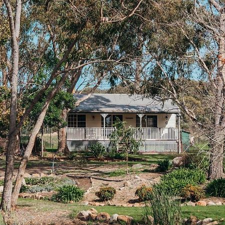 Granite Gardens Cottages & Lake Retreat Stanthorpe Kültér fotó