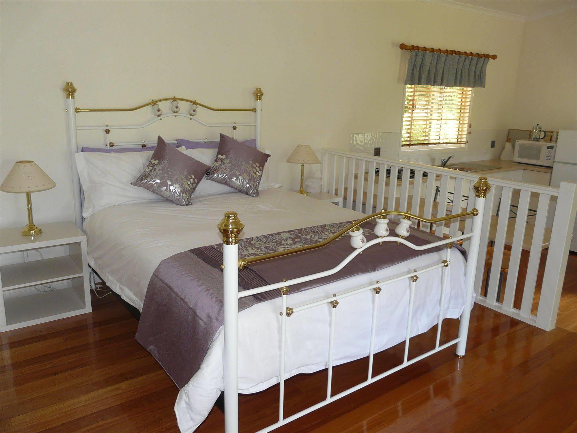 Granite Gardens Cottages & Lake Retreat Stanthorpe Kültér fotó
